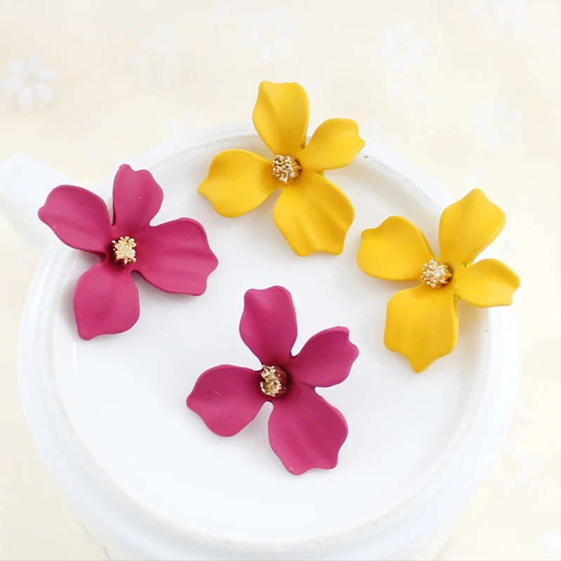 New Design Elegant big double Flower Earrings Stud earrings for Women Colorful 5 style Earring Jewelry Kids Brincos Bijoux Gifts
New Design Elegant big double Flower Earrings Stud earrings for Women Colorful 5 style Earring Jewelry Kids Brincos Bijoux Gifts