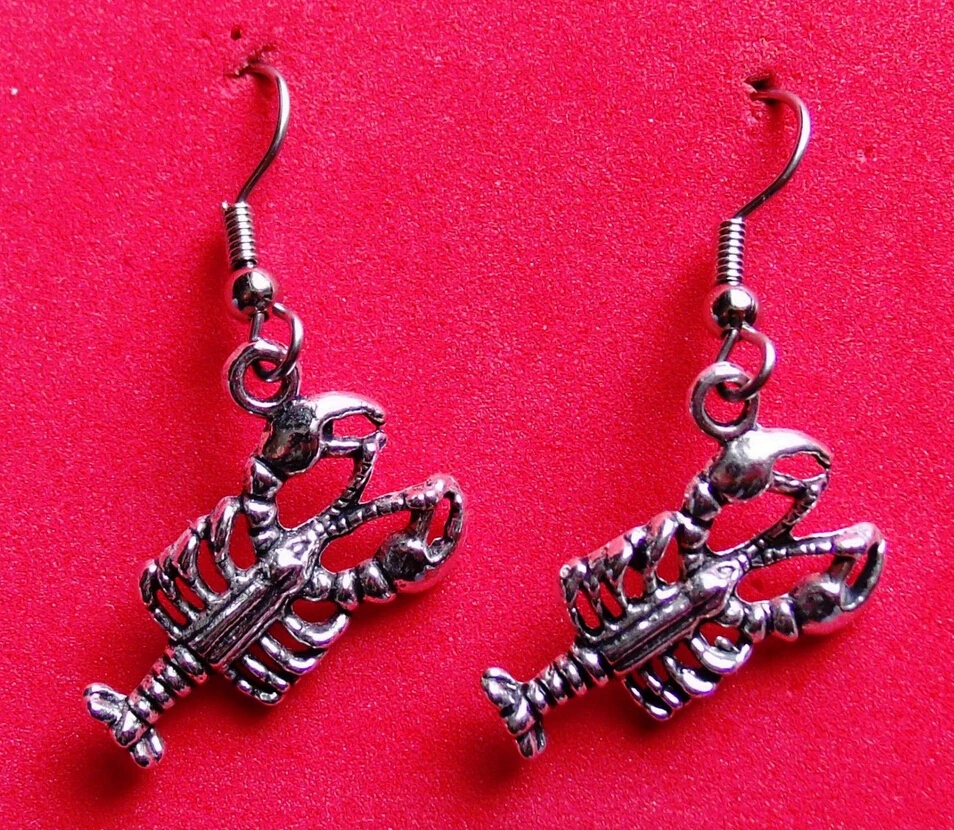 Hot Fashion Jewelry 50 Pair Vintage Ancient Silver Cute Lobster Charm Fashion Pendants Drape Earrings DIY Free Shipping Q070
Hot Fashion Jewelry 50 Pair Vintage Ancient Silver Cute Lobster Charm Fashion Pendants Drape Earrings DIY Free Shipping Q070