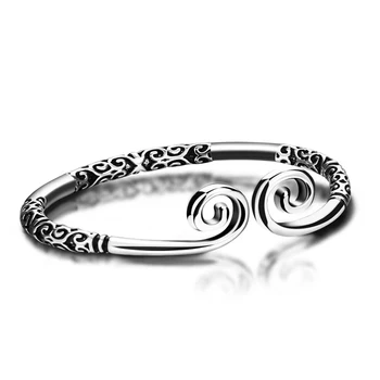 Retro personality man Thai silver dragon bracelet.Fashion women solid 925 silver bracelet.Chinese style couple silver jewellery
Retro personality man Thai silver dragon bracelet.Fashion women solid 925 silver bracelet.Chinese style couple silver jewellery