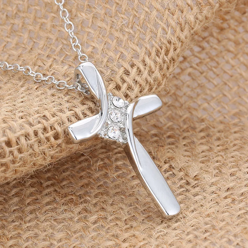 cross necklaces (2)