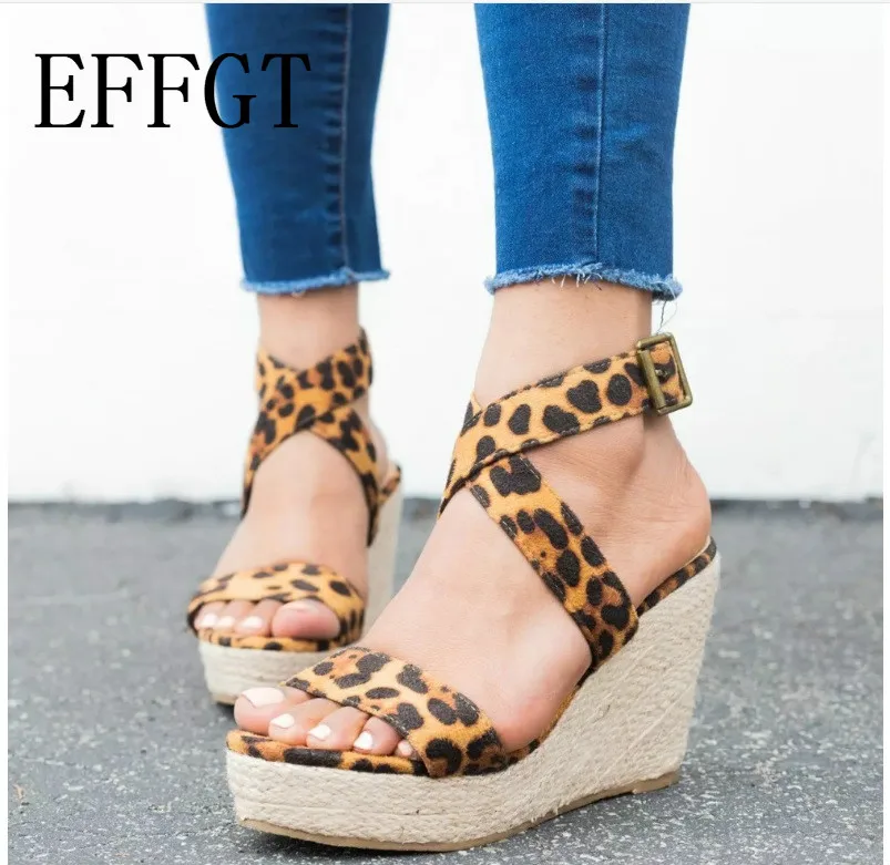 EFFGT Ladies Shoes Gladiator Women Wedge Summer Sandals Pumps Cross-tied Platform weave High Heel roman sandals size 35-43 K75
EFFGT Ladies Shoes Gladiator Women Wedge Summer Sandals Pumps Cross-tied Platform weave High Heel roman sandals size 35-43 K75