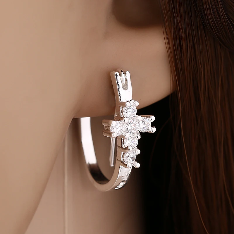 New Crystal Jesus Christ Cross Hoop Earrings for Women U Shape Croix Earring Fashion Jewelry
New Crystal Jesus Christ Cross Hoop Earrings for Women U Shape Croix Earring Fashion Jewelry