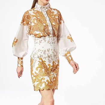 HIGH STREET New Stylish 2020 Runway Suit Set Women's Lantern Sleeve Floral Print Blouse Skirt Set
HIGH STREET New Stylish 2020 Runway Suit Set Women's Lantern Sleeve Floral Print Blouse Skirt Set