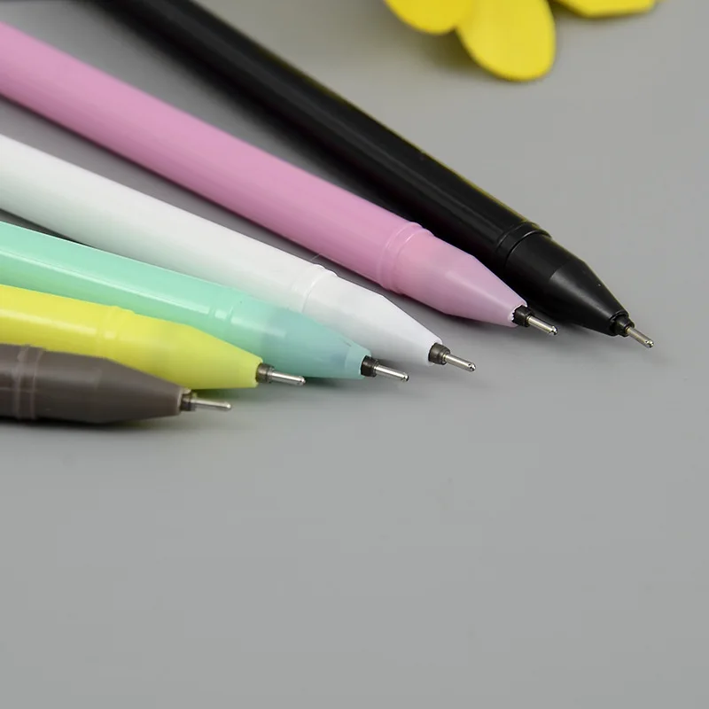 Pulpen Untuk Tanda Tangan Ijazah Sketsa