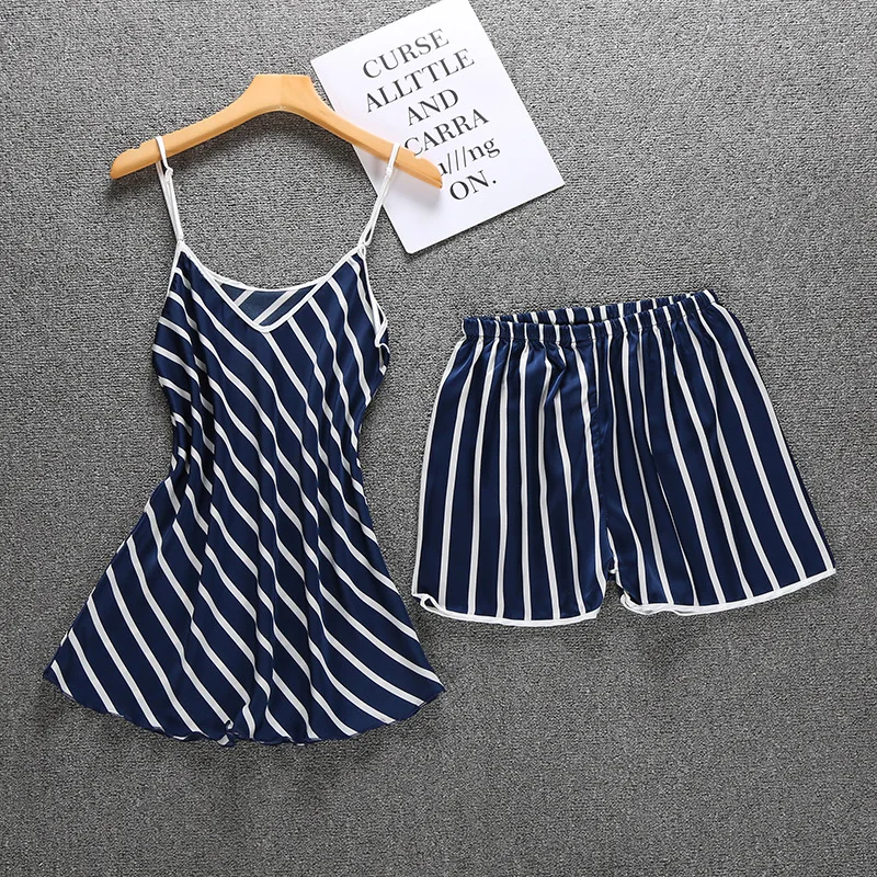 Silk Pajama Set Satin Sleepwear Women Pyjama Stripes Sexy Pijama Women Tops+Shorts Two Pieces Set Casual Home Clothing
Silk Pajama Set Satin Sleepwear Women Pyjama Stripes Sexy Pijama Women Tops+Shorts Two Pieces Set Casual Home Clothing