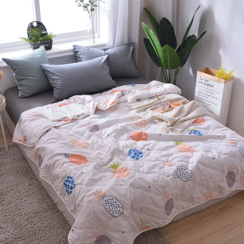 New Arrival Floral Pineapple Print Thin Summer Quilt Aircodition Comforter Bed Cover Patchwork Quilting for Adults Home Textiles
New Arrival Floral Pineapple Print Thin Summer Quilt Aircodition Comforter Bed Cover Patchwork Quilting for Adults Home Textiles