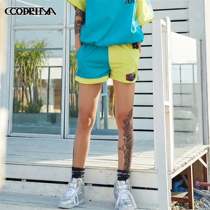 Europe America Street Style Women Shorts Summer Fashion Women Casual Quick-drying Elasticity Waist Cool Print women short Pants
Europe America Street Style Women Shorts Summer Fashion Women Casual Quick-drying Elasticity Waist Cool Print women short Pants