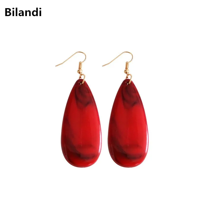 Bilandi Korean simple resin water droplets earrings atmosphere exaggerated female wild fashion earrings ladies jewelry
Bilandi Korean simple resin water droplets earrings atmosphere exaggerated female wild fashion earrings ladies jewelry