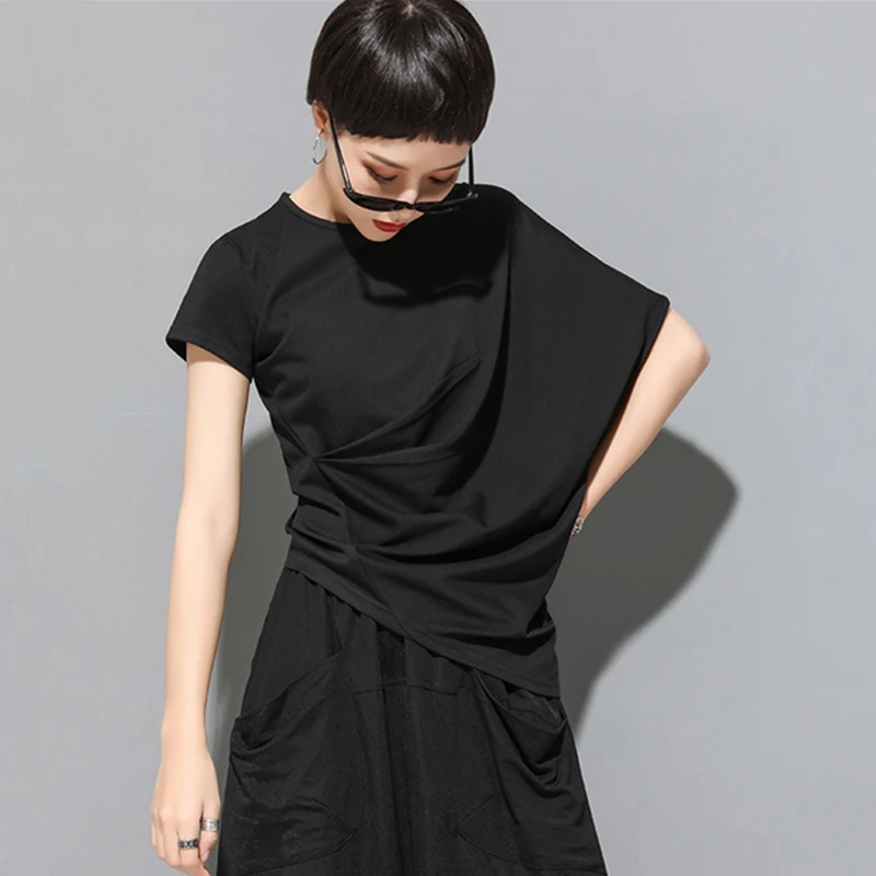 Summer 2019 new Europe America vogue batwing sleeve tshirt women clothes pleated irregular loose casual t shirt tops streetwear
Summer 2019 new Europe America vogue batwing sleeve tshirt women clothes pleated irregular loose casual t shirt tops streetwear
