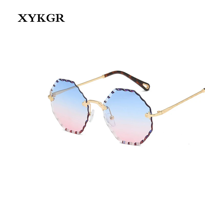 XYKGR new round glasses women's brand no frame gradient color lens sunglasses men and women glasses UV400
XYKGR new round glasses women's brand no frame gradient color lens sunglasses men and women glasses UV400