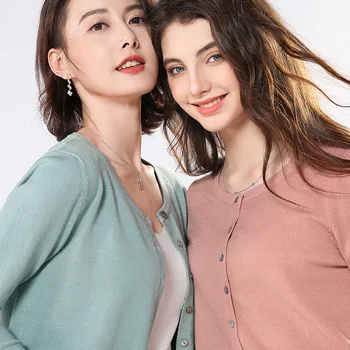 Wool Knitted Cardigan Sweater Autunmn Solid Casual Women Short Cardigan Autumn Long Sleeve Korean Style Sweater For Women Coat
Wool Knitted Cardigan Sweater Autunmn Solid Casual Women Short Cardigan Autumn Long Sleeve Korean Style Sweater For Women Coat