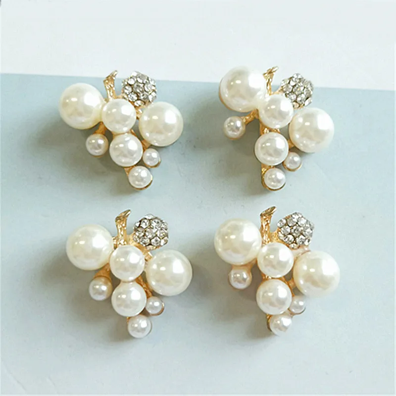 20 PCS 2.1mm*2.2mm Fashion Metal Alloy KC Gold Imitation Pearl Crystal Rhinestone Flowers Connectors Charm For Jewelry Making
20 PCS 2.1mm*2.2mm Fashion Metal Alloy KC Gold Imitation Pearl Crystal Rhinestone Flowers Connectors Charm For Jewelry Making