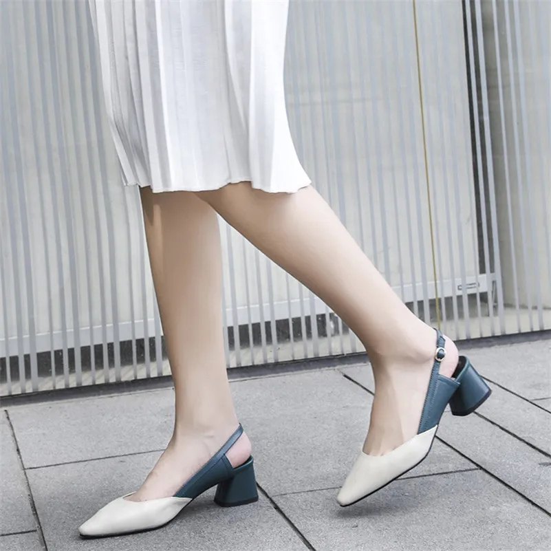 Dilalula 2019 Genuine Leather Sandals Women Mixed Colors Spot Pumps Female Buckle Pointed Toe Women Office Sandals
Dilalula 2019 Genuine Leather Sandals Women Mixed Colors Spot Pumps Female Buckle Pointed Toe Women Office Sandals