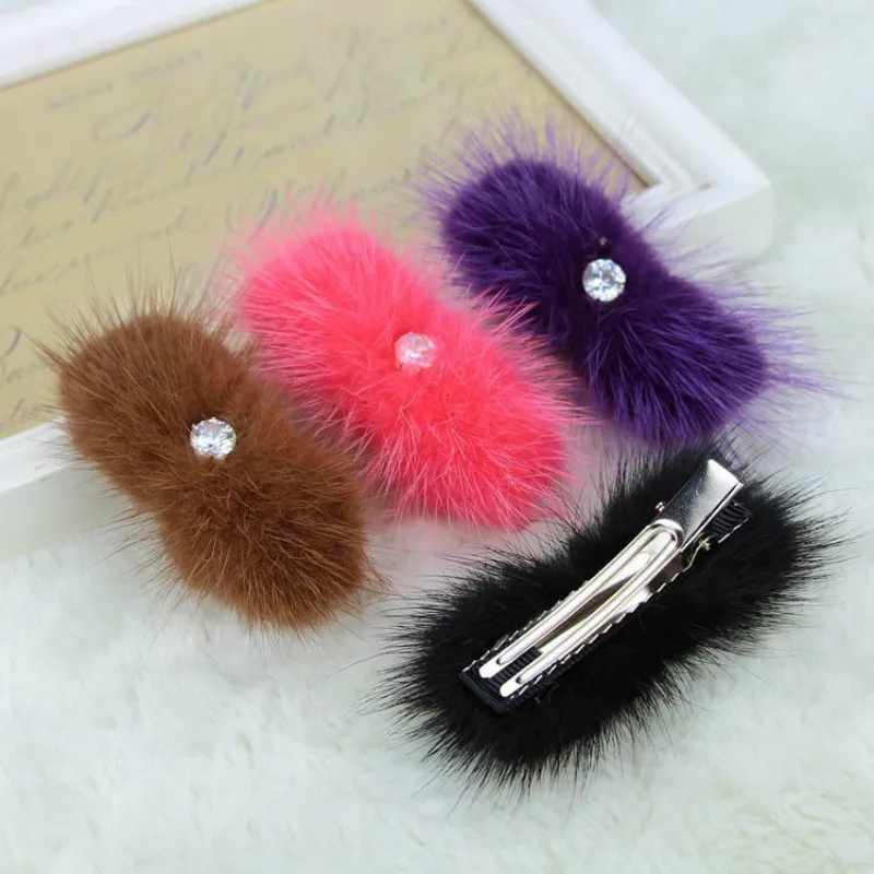 100% Real Fur version of high grade water drill, mink, feather duck and hairpin clip hairpin fur headband hair clips for women
100% Real Fur version of high grade water drill, mink, feather duck and hairpin clip hairpin fur headband hair clips for women