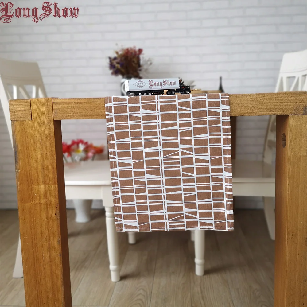 2019 Newest Coffee Color Geometric Pattern Table Runner Fresh Style Cotton Linen Cloth For Home Party Decoration
2019 Newest Coffee Color Geometric Pattern Table Runner Fresh Style Cotton Linen Cloth For Home Party Decoration