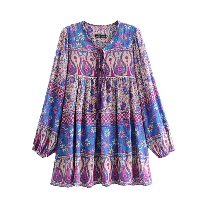 GYPSY Boho Chic Summer Vintage Floral Print Tassel Pleated Long Blouses Women Fashion O Neck Lace Up Beach Shirts Blusas Mujer
GYPSY Boho Chic Summer Vintage Floral Print Tassel Pleated Long Blouses Women Fashion O Neck Lace Up Beach Shirts Blusas Mujer