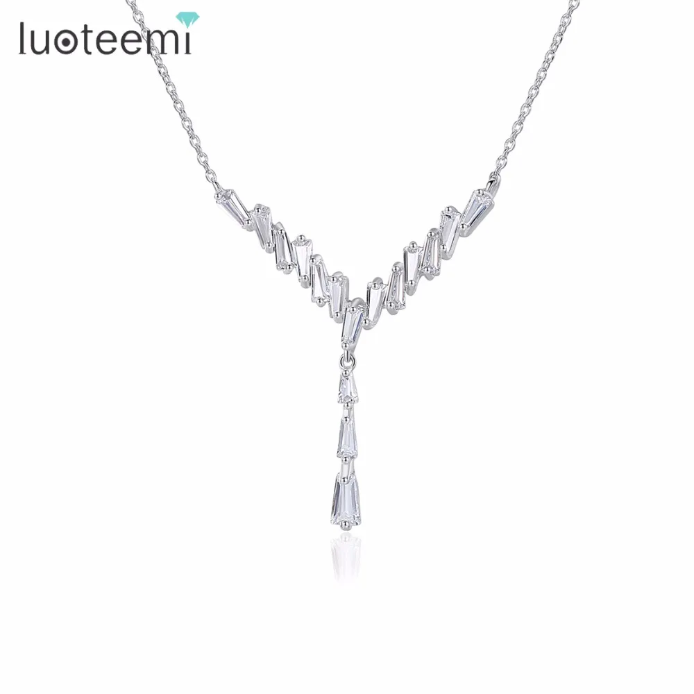 LUOTEEMI Delicate New Arrival Cubic Zircon Necklaces & Pendants for Women Jewelry CZ Choker Wedding Long Chain Bijoux Christmas
LUOTEEMI Delicate New Arrival Cubic Zircon Necklaces & Pendants for Women Jewelry CZ Choker Wedding Long Chain Bijoux Christmas