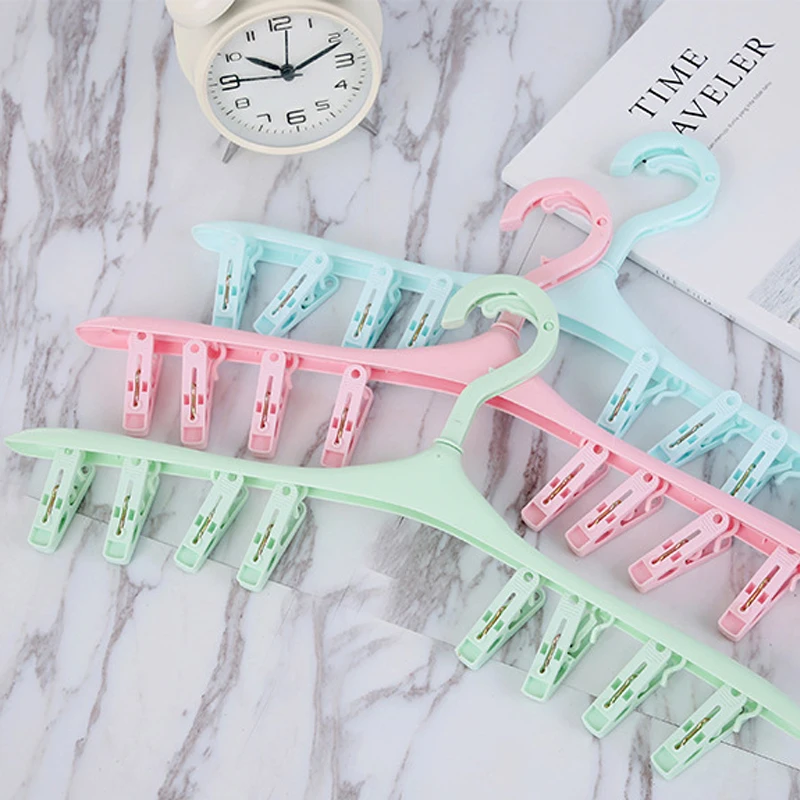 

Multi-function 8 clip drying rack multifunctional windproof rotatable plastic baby underwear socks clip hanger household items