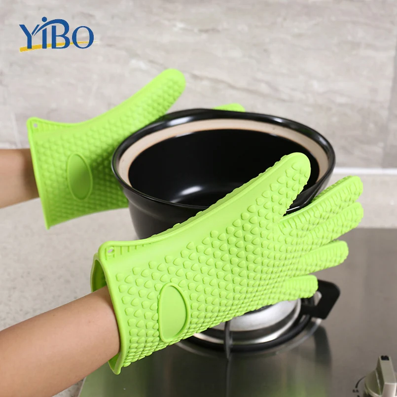 Silicone Oven Mitts Thickened Heat Resistant Cooking Gloves with Hanging Hole Non-slip Grip for Baking BBQ Grill Kitchen Gadget
Silicone Oven Mitts Thickened Heat Resistant Cooking Gloves with Hanging Hole Non-slip Grip for Baking BBQ Grill Kitchen Gadget