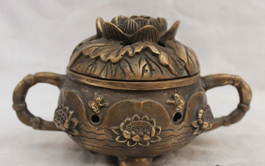 5" Marked China Chinese Dynasty Copper Lotus Flower Forg Incense Burner Censer H
5" Marked China Chinese Dynasty Copper Lotus Flower Forg Incense Burner Censer H