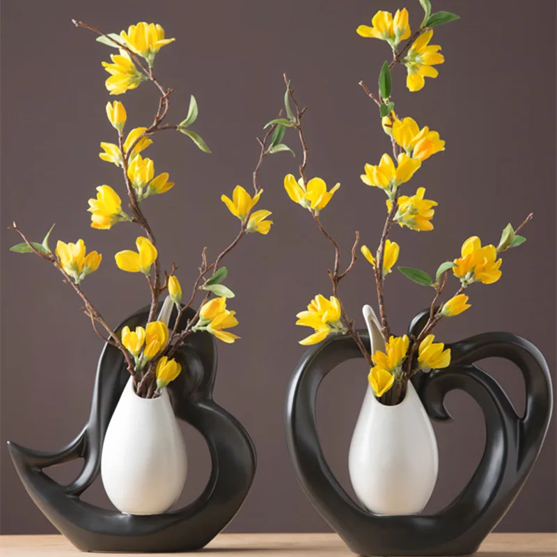 European art vase home decoration creative elegance overall floral furnishings entrance living room art collection flower vase
European art vase home decoration creative elegance overall floral furnishings entrance living room art collection flower vase