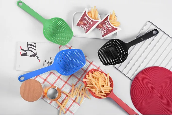 High temperature fries ice shovel Spoon Long Handle Spoon Strainer Leakage drain shovel kitchen tools
High temperature fries ice shovel Spoon Long Handle Spoon Strainer Leakage drain shovel kitchen tools