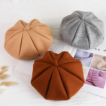 2018 New Autumn and winter children's woolen beret children's England warm pumpkin hat boys and girls octagonal painter hat caps
2018 New Autumn and winter children's woolen beret children's England warm pumpkin hat boys and girls octagonal painter hat caps