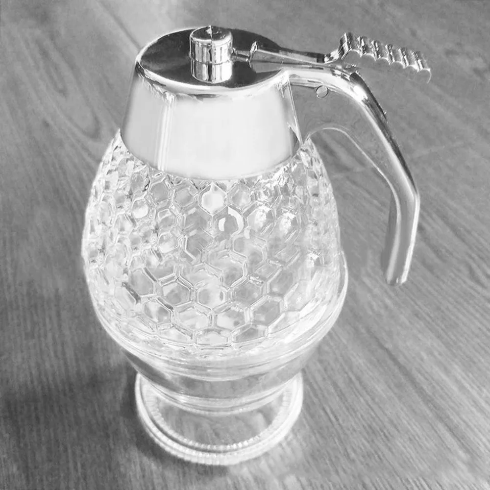 Acrylic Transparent Honey Dispenser Jar Container Cup Juice Syrup Kettle With Lid Stand Pot Kitchen Tools 15cm*8cm Honey Bottle
Acrylic Transparent Honey Dispenser Jar Container Cup Juice Syrup Kettle With Lid Stand Pot Kitchen Tools 15cm*8cm Honey Bottle