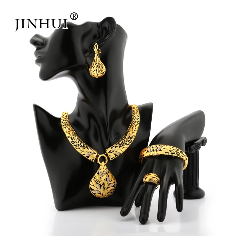 JIN HUI Nigeria Dubai Fashion jewelry set or African color set of African wedding gifts for women
JIN HUI Nigeria Dubai Fashion jewelry set or African color set of African wedding gifts for women