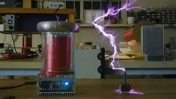 0.2M Solid State Tesla Coil /220V 200W Music Tesla Coil/ Lightning Storm with packing box education equipment
0.2M Solid State Tesla Coil /220V 200W Music Tesla Coil/ Lightning Storm with packing box education equipment
