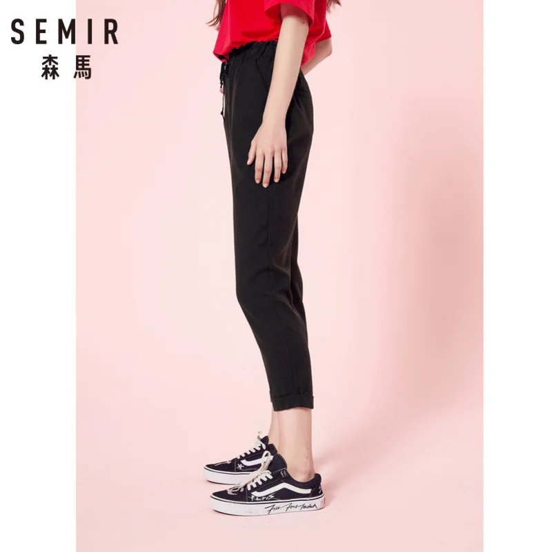 SEMIR Women Cropped Pants with Elasticized Drawstring Waistband Pull-on Pants in Regular Fit Straight Legs with Roll-up Hem
SEMIR Women Cropped Pants with Elasticized Drawstring Waistband Pull-on Pants in Regular Fit Straight Legs with Roll-up Hem
