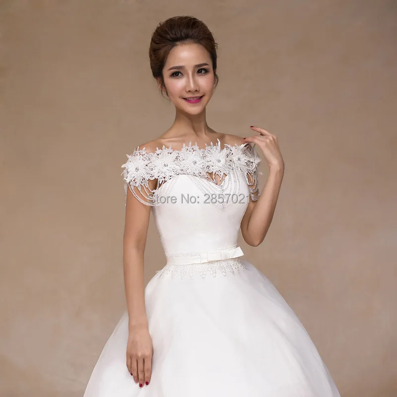 Ivory Beading Appliques Bridal Bolero Off the Shoulder Shoulder Chain 2018 Fashion Bridal Jackets&Wrap Bridal Chain Bolero
Ivory Beading Appliques Bridal Bolero Off the Shoulder Shoulder Chain 2018 Fashion Bridal Jackets&Wrap Bridal Chain Bolero