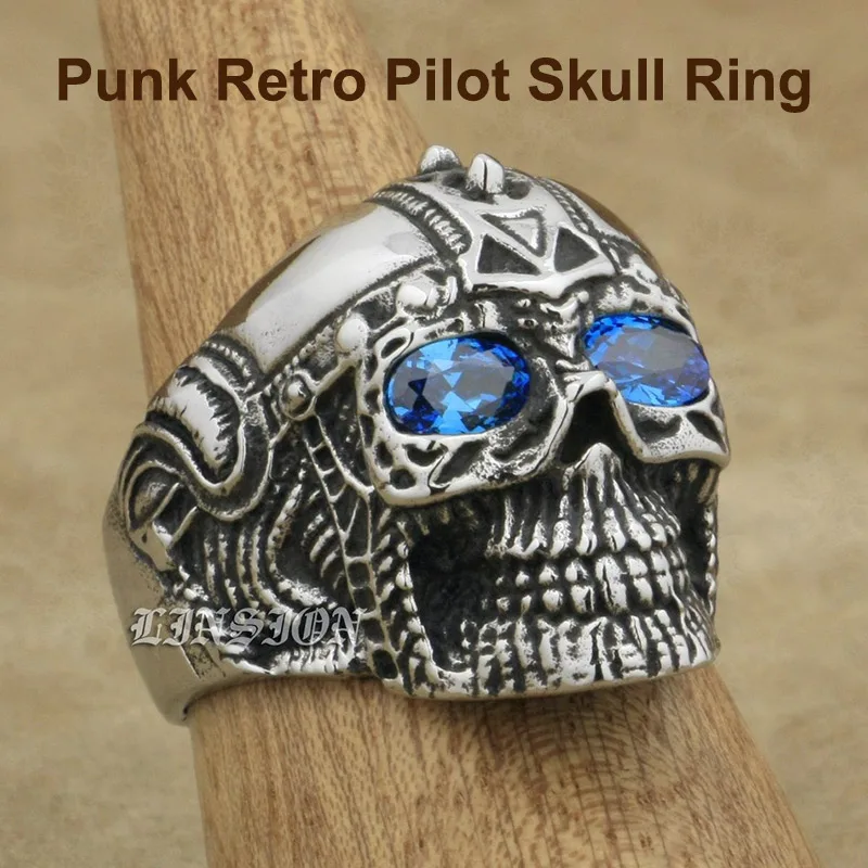 Punk Retro Fashion Individuality Skull Ring Solid 316L Stainless Steel Cool Biker's Blue Eyes Pilot Skeleton Ring 4E136
Punk Retro Fashion Individuality Skull Ring Solid 316L Stainless Steel Cool Biker's Blue Eyes Pilot Skeleton Ring 4E136