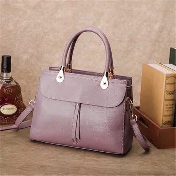 Fashion Women Tote Bag 100% Genuine Leather Handbag Black Lady Crossbody Messenger Purse High Quality Shoulder Bags 
Fashion Women Tote Bag 100% Genuine Leather Handbag Black Lady Crossbody Messenger Purse High Quality Shoulder Bags