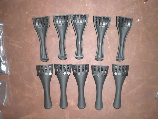 10 PCs Violin Tail piece Carbon Fiber materials Violin parts 4/4 3/4 1/2 1/4 1/8 size violin part
10 PCs Violin Tail piece Carbon Fiber materials Violin parts 4/4 3/4 1/2 1/4 1/8 size violin part