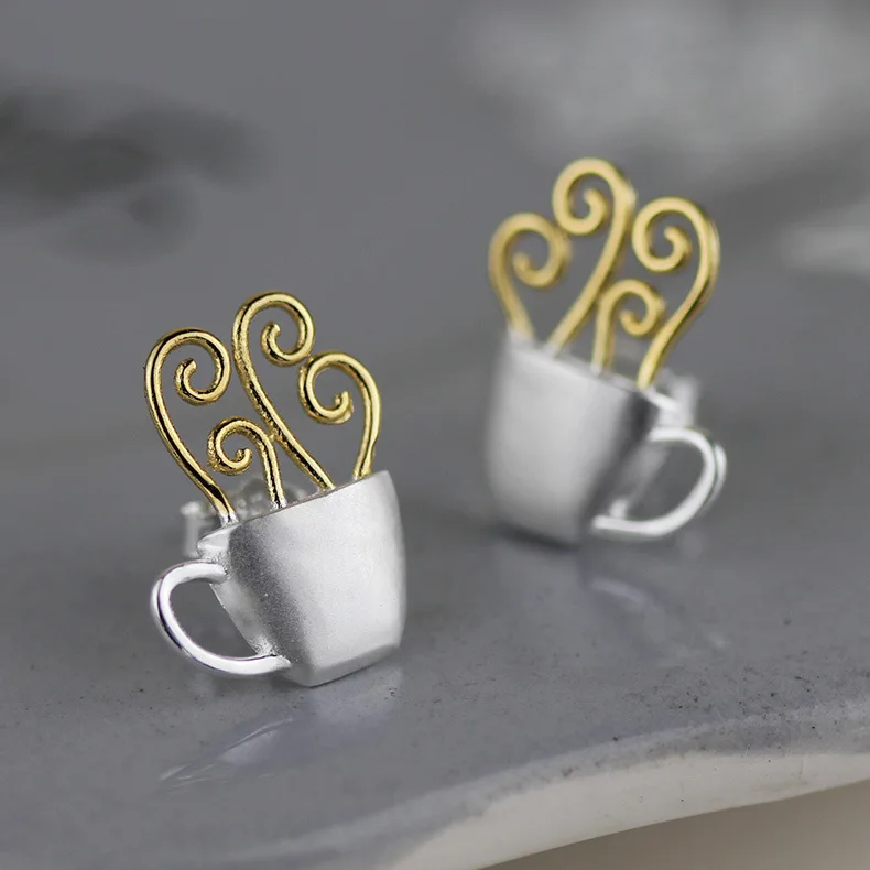 CMAJOR Designer 925 Sterling Silver Handmade Coffee Cup and Bud Stud Earrings Women Girls Original Fine Jewelry Wholesale
CMAJOR Designer 925 Sterling Silver Handmade Coffee Cup and Bud Stud Earrings Women Girls Original Fine Jewelry Wholesale