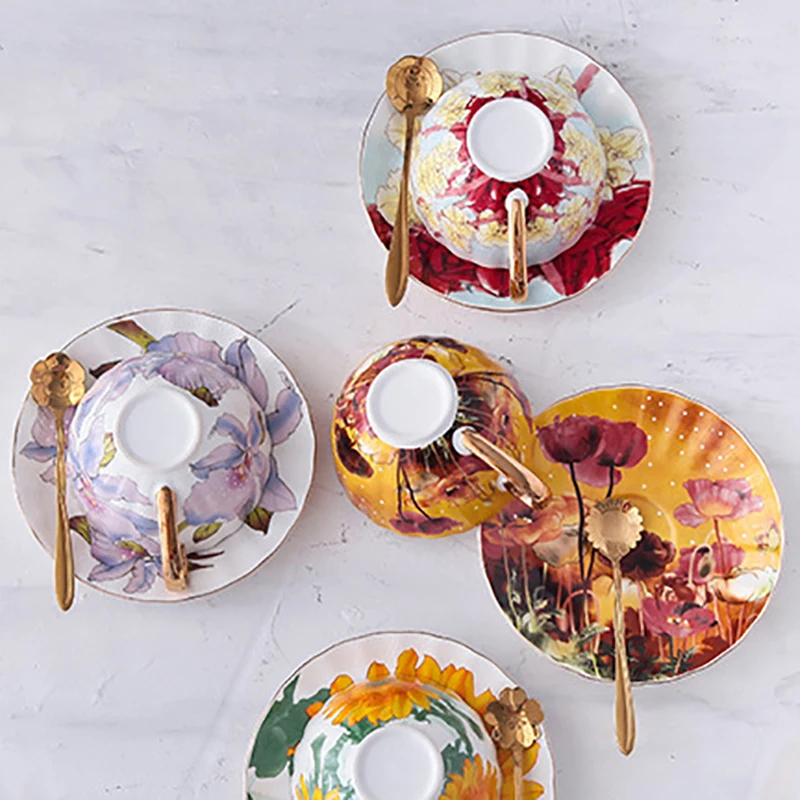 European Afternoon Tea Cups Set Elegant Cup With Spoon And Tray Restaurant Coffee Mug Various Painting Stoup Flowering Tea Set
European Afternoon Tea Cups Set Elegant Cup With Spoon And Tray Restaurant Coffee Mug Various Painting Stoup Flowering Tea Set