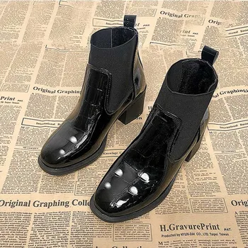Vogue Women Boots Nice Winter Ankle Boots Square Heel Warm Female Casual Shoes Leather Boots Botas Mujer
Vogue Women Boots Nice Winter Ankle Boots Square Heel Warm Female Casual Shoes Leather Boots Botas Mujer