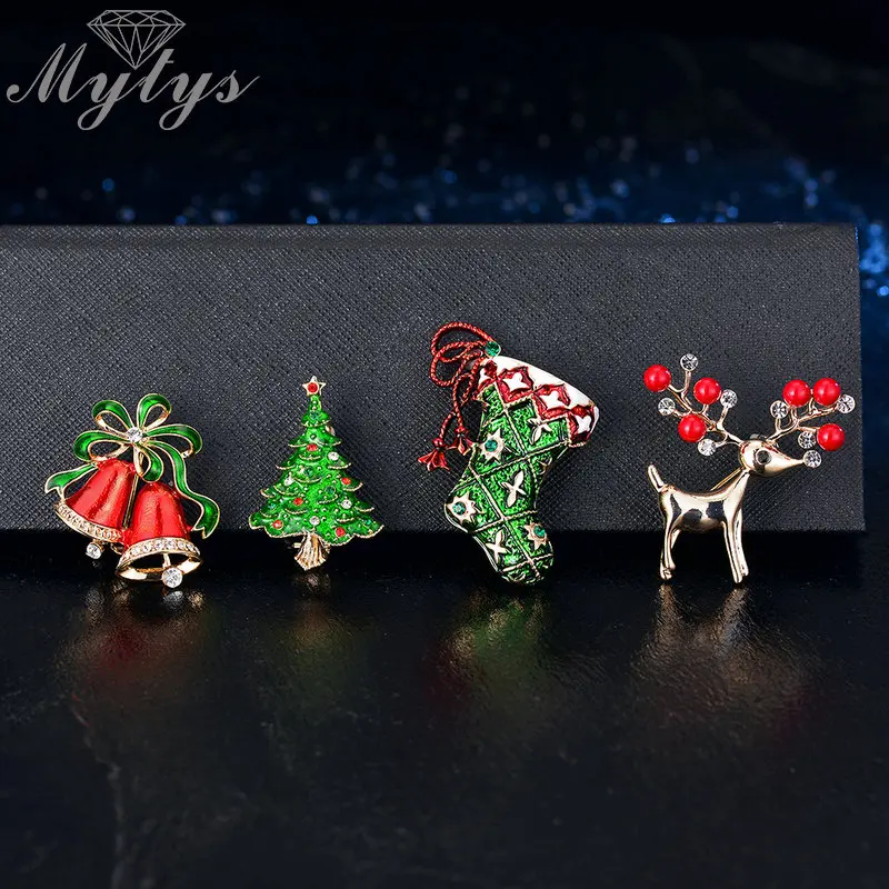 Mytys Xmas Brooches Pins Jewelry Accessories for Scarf Coat Christmas Day Gift Multi Styles XM Element Fit for All Family
Mytys Xmas Brooches Pins Jewelry Accessories for Scarf Coat Christmas Day Gift Multi Styles XM Element Fit for All Family