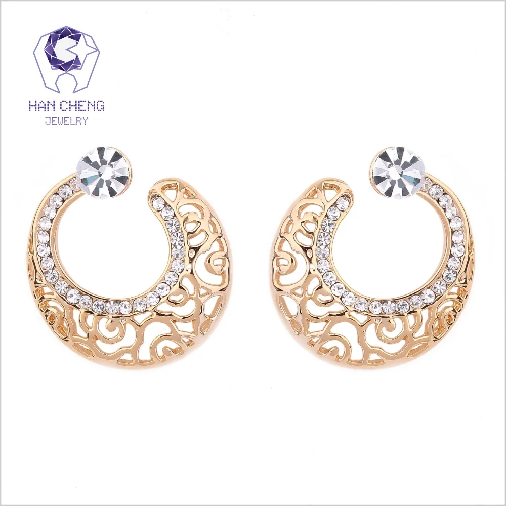HanCheng New Fashion Hollow Circle Carved Golden Plated Gem Stone Rhinestone Stud Earrings For Women Jewelry brincos bijoux
HanCheng New Fashion Hollow Circle Carved Golden Plated Gem Stone Rhinestone Stud Earrings For Women Jewelry brincos bijoux
