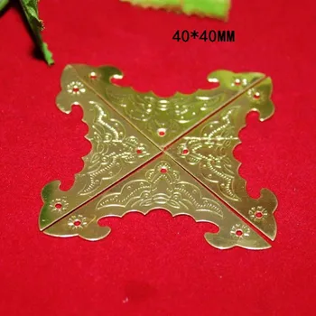 Filigree Triangle Bat Coner Cabochon,Ancient Yellow Corner,Flatback Metal Embellishments Scrapbooking,Decor For Wooden Box,4cm
Filigree Triangle Bat Coner Cabochon,Ancient Yellow Corner,Flatback Metal Embellishments Scrapbooking,Decor For Wooden Box,4cm
