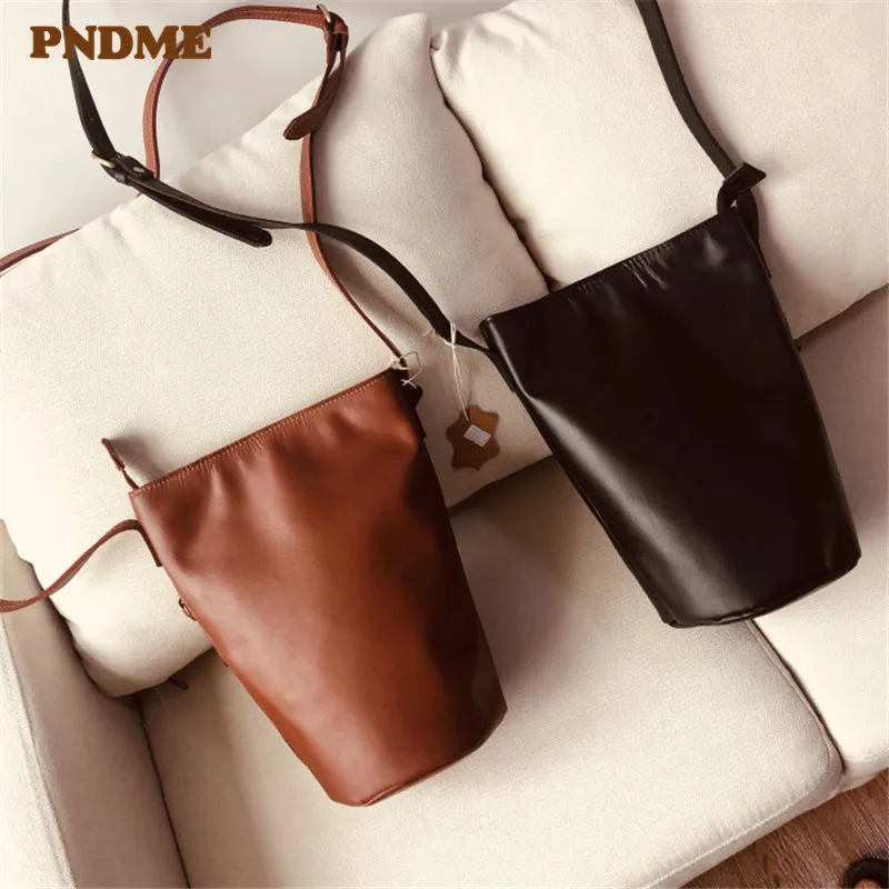 PNDME high quality suede leather diagonal bag for women simple soft genuine leather ladies bucket bag shoulder crossbody bags
PNDME high quality suede leather diagonal bag for women simple soft genuine leather ladies bucket bag shoulder crossbody bags