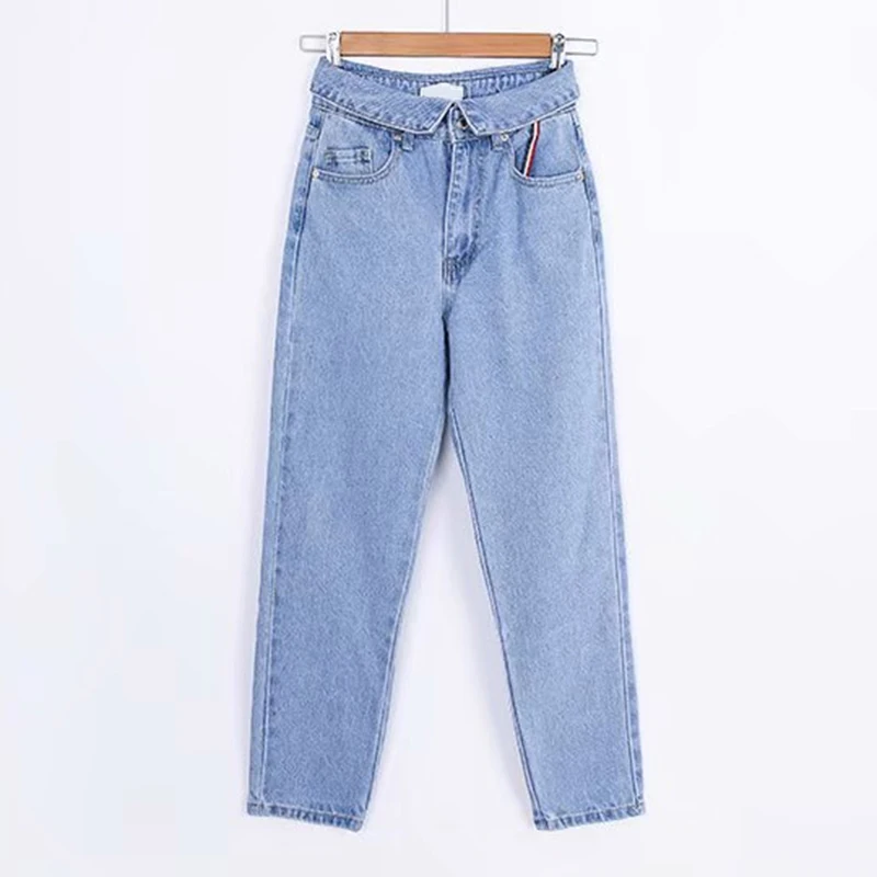 New Design Straight Pants High Quality Women's Jeans High Waist Zip Pocket Design Straight Jeans For Girls
New Design Straight Pants High Quality Women's Jeans High Waist Zip Pocket Design Straight Jeans For Girls