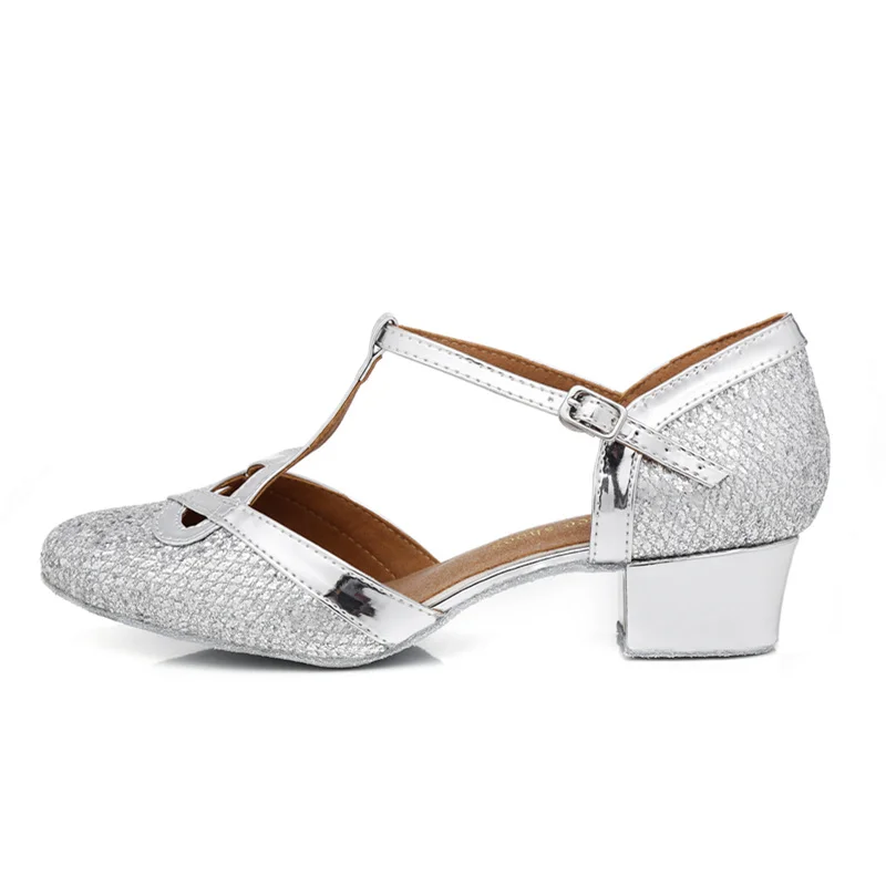 New Latin Dance Shoes Women Salas Ballroom Shoes Indoor High Heel dancing Girls Soft Bottom Dance Shoes 3.5/6cm A250
New Latin Dance Shoes Women Salas Ballroom Shoes Indoor High Heel dancing Girls Soft Bottom Dance Shoes 3.5/6cm A250