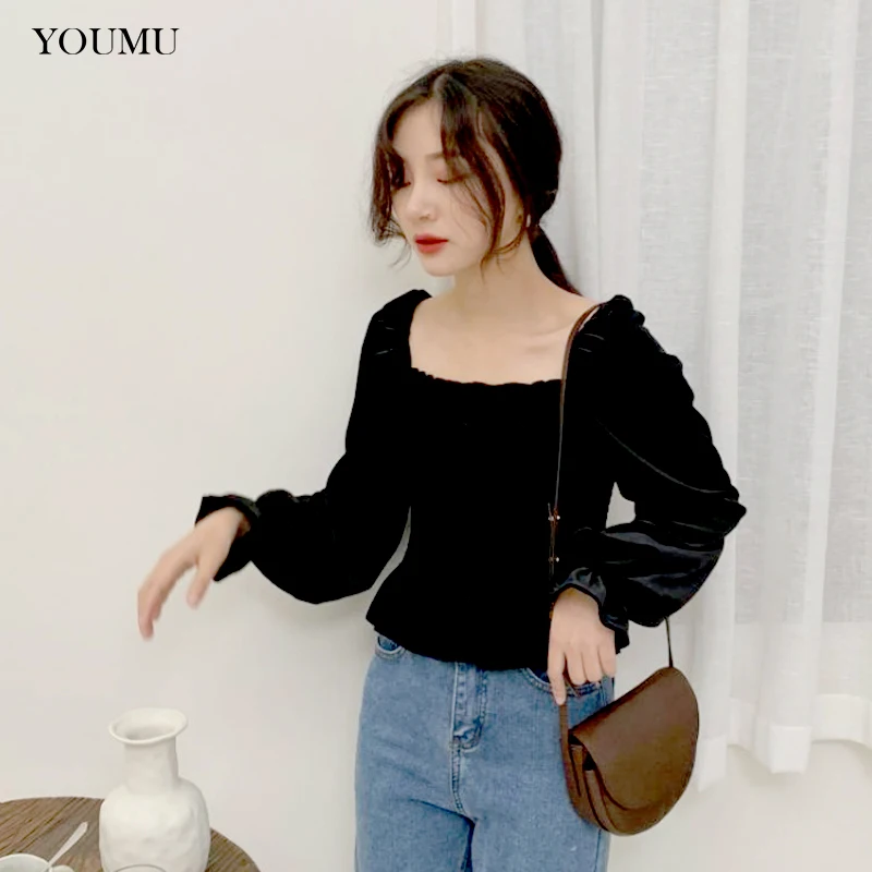 Ladies Velvet Lolita Gothic Blouse Tops Puff Sleeve Flared Off Shoulder Vintage Short Gothic Flannel Solid Slash Neck 904-A970
Ladies Velvet Lolita Gothic Blouse Tops Puff Sleeve Flared Off Shoulder Vintage Short Gothic Flannel Solid Slash Neck 904-A970