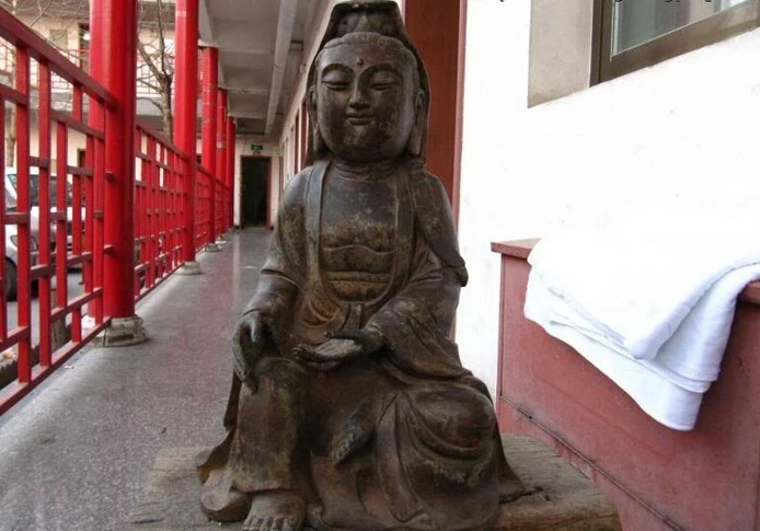 150610 S1742 15" China Old Bronze Sit Bodhisattva Kwan-Yin Guan Yin Bodhisattva Buddha Statue 
150610 S1742 15" China Old Bronze Sit Bodhisattva Kwan-Yin Guan Yin Bodhisattva Buddha Statue