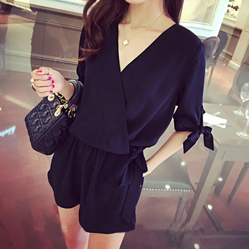 Fashion Women Jumpsuit Sexy V Neck Short Sleeve Shirt Elegant Rompers Casual Solid Playsuit
Fashion Women Jumpsuit Sexy V Neck Short Sleeve Shirt Elegant Rompers Casual Solid Playsuit