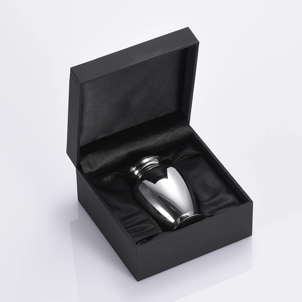 IJU033 Free Box - High Polish 316L Stainless Steel Cremated Ashes Containers Mini Cremation Urn Casket For Human/Pet (40mm*29m)
IJU033 Free Box - High Polish 316L Stainless Steel Cremated Ashes Containers Mini Cremation Urn Casket For Human/Pet (40mm*29m)