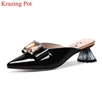 brand pointed toe med heels shallow rhinestone strange style women sandals elegant slingback mules comfortable summer shoes L19
brand pointed toe med heels shallow rhinestone strange style women sandals elegant slingback mules comfortable summer shoes L19