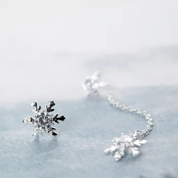 New Fashion Zirconia Snowflake Drop Earrings Female Korean Version Lovely Sweet Asymmetrical Snowdrop Earrings
New Fashion Zirconia Snowflake Drop Earrings Female Korean Version Lovely Sweet Asymmetrical Snowdrop Earrings